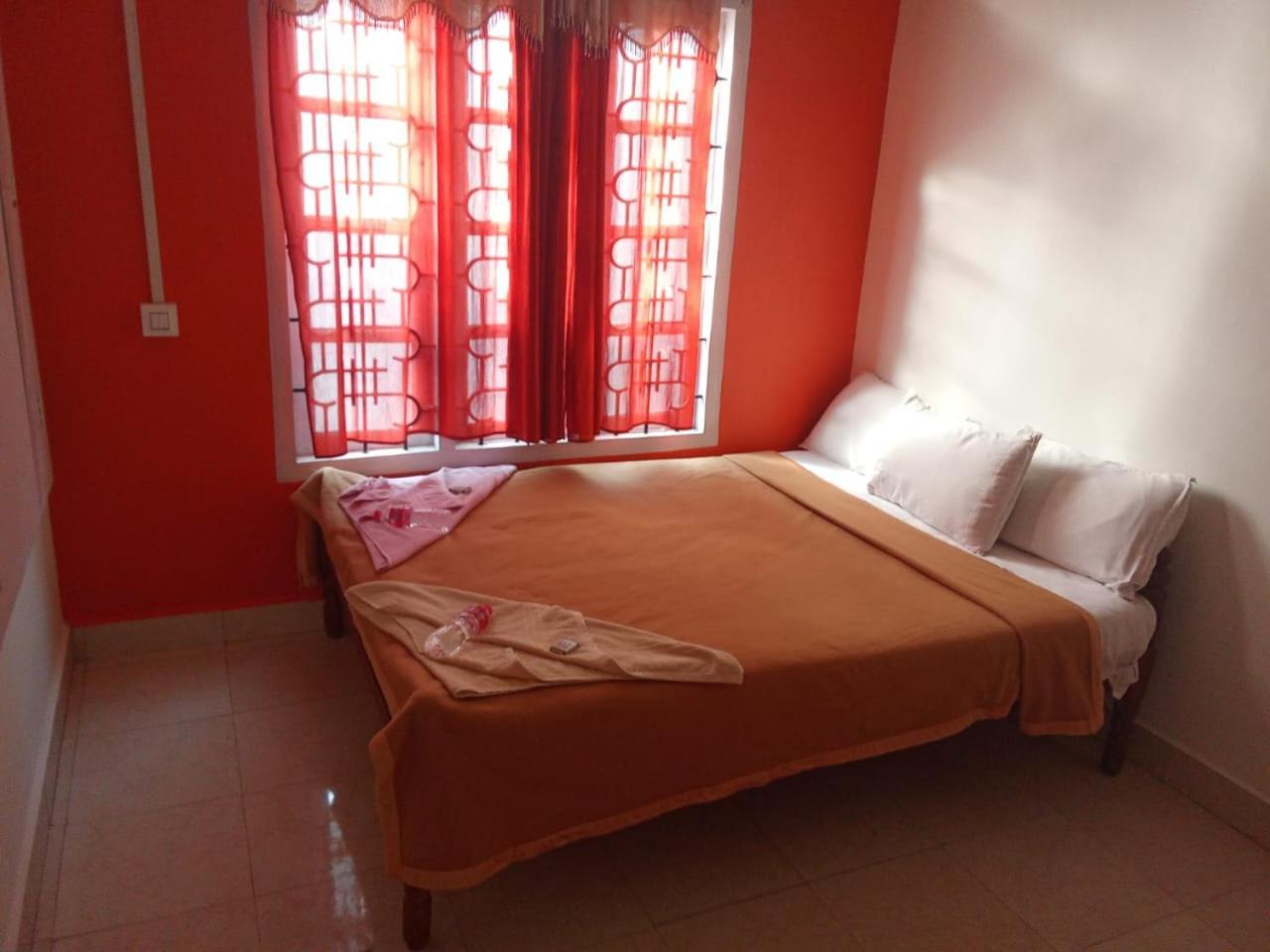 Hotel Orginal Residency Kollam Rum bild